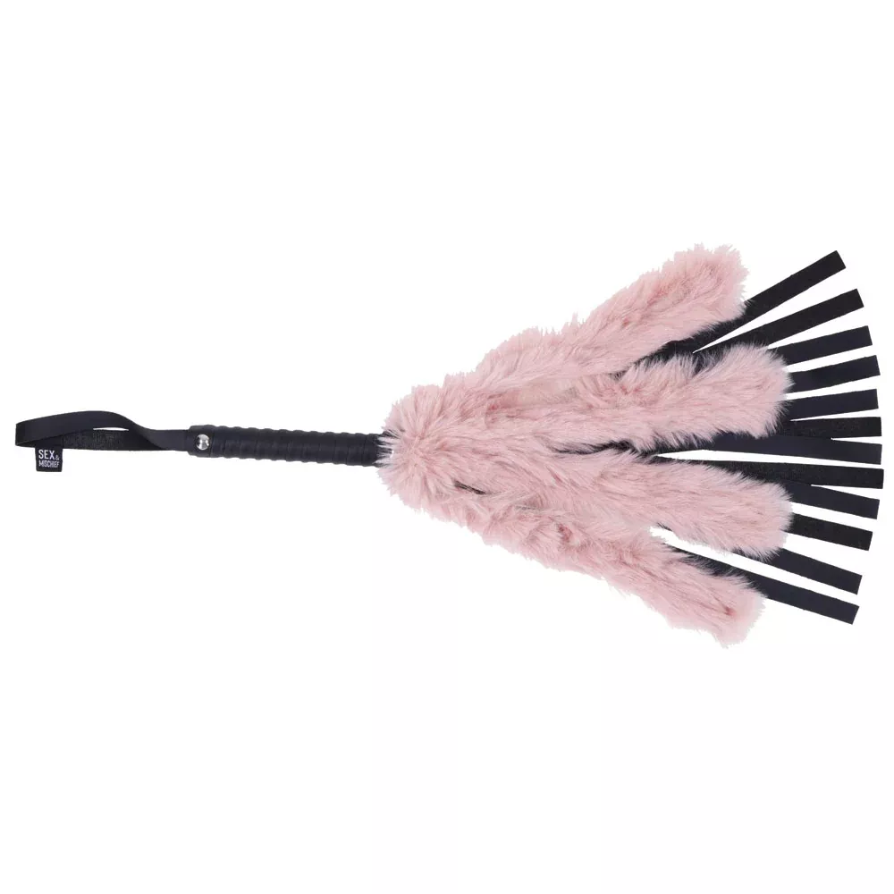 Brat Faux Fur Flogger - Pink/black — Bondage Toy | Stuffgoodies